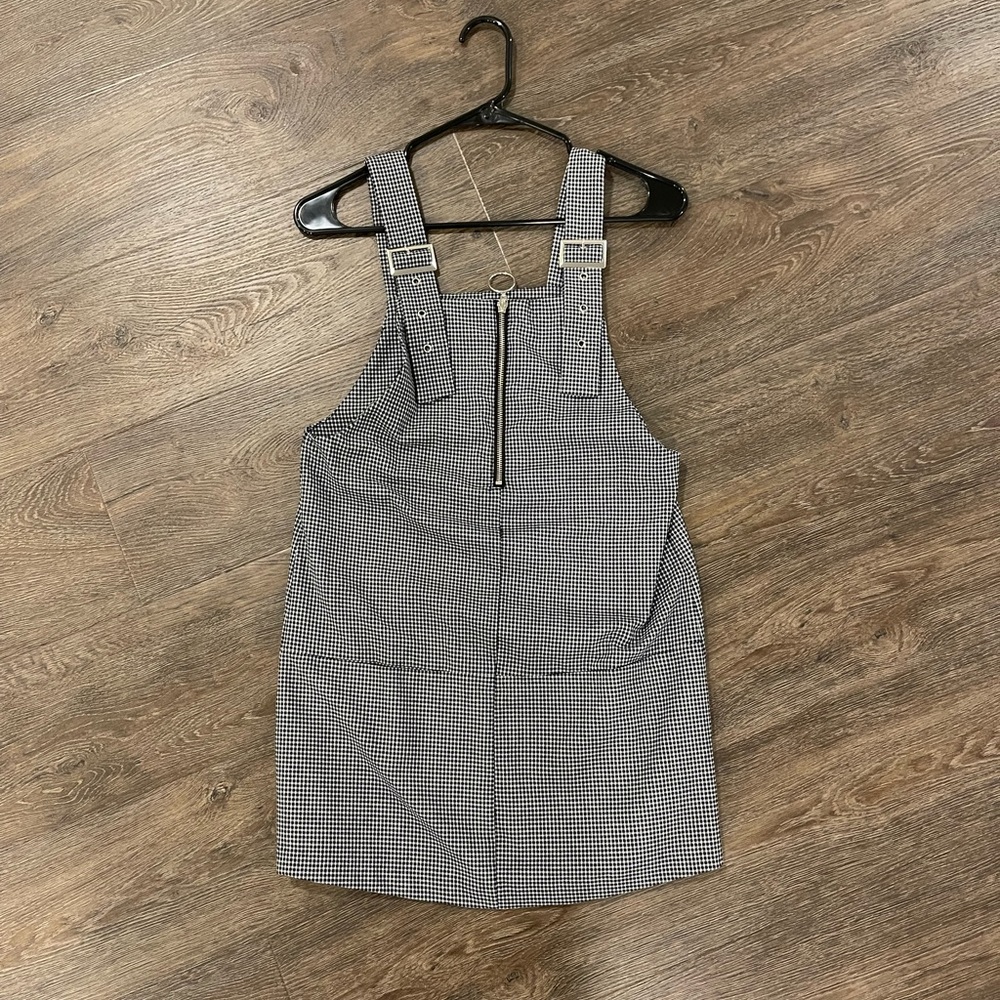 XS Mango Romper. Great condition, never been worn!